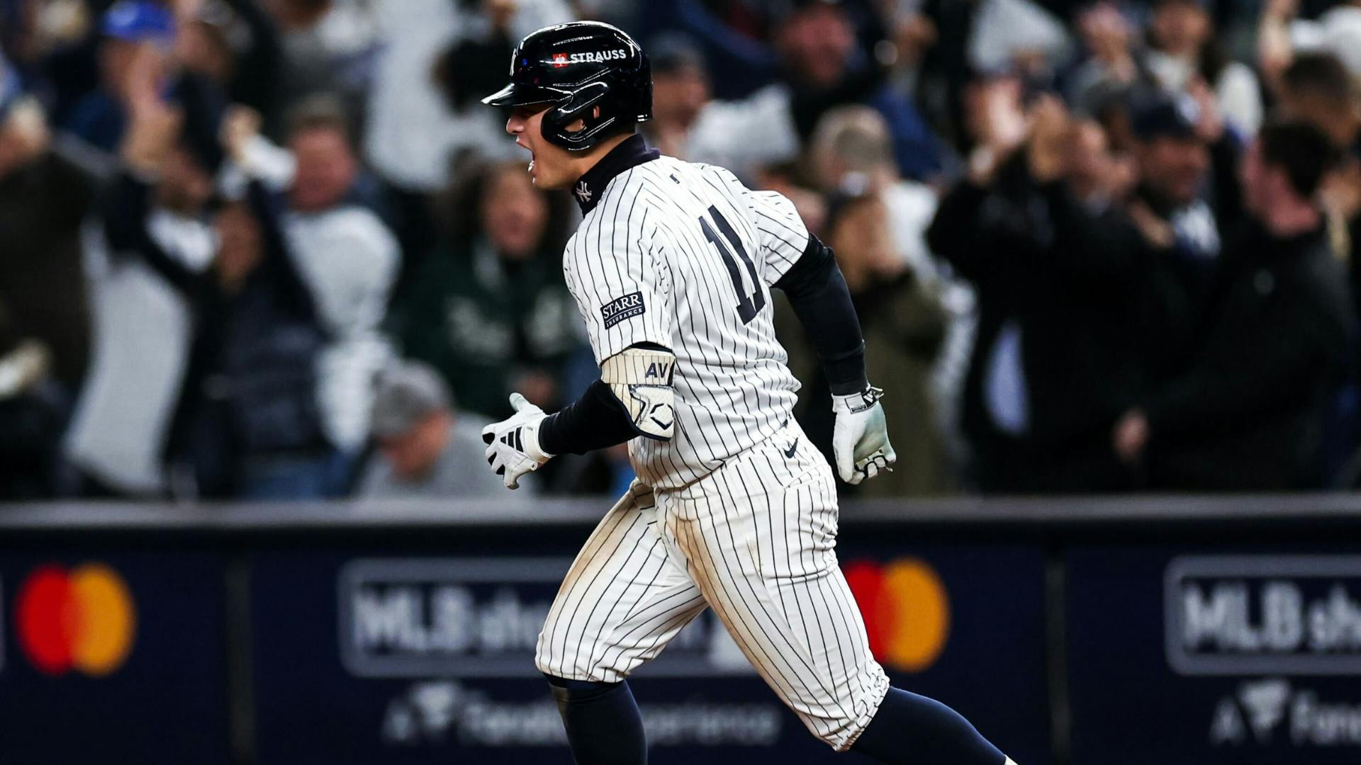 Early Grand Slam sparks Yankees